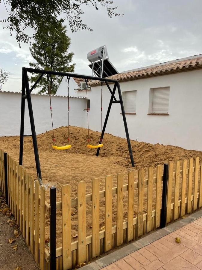 Casa Rural La Alcaparra Эсиха Экстерьер фото